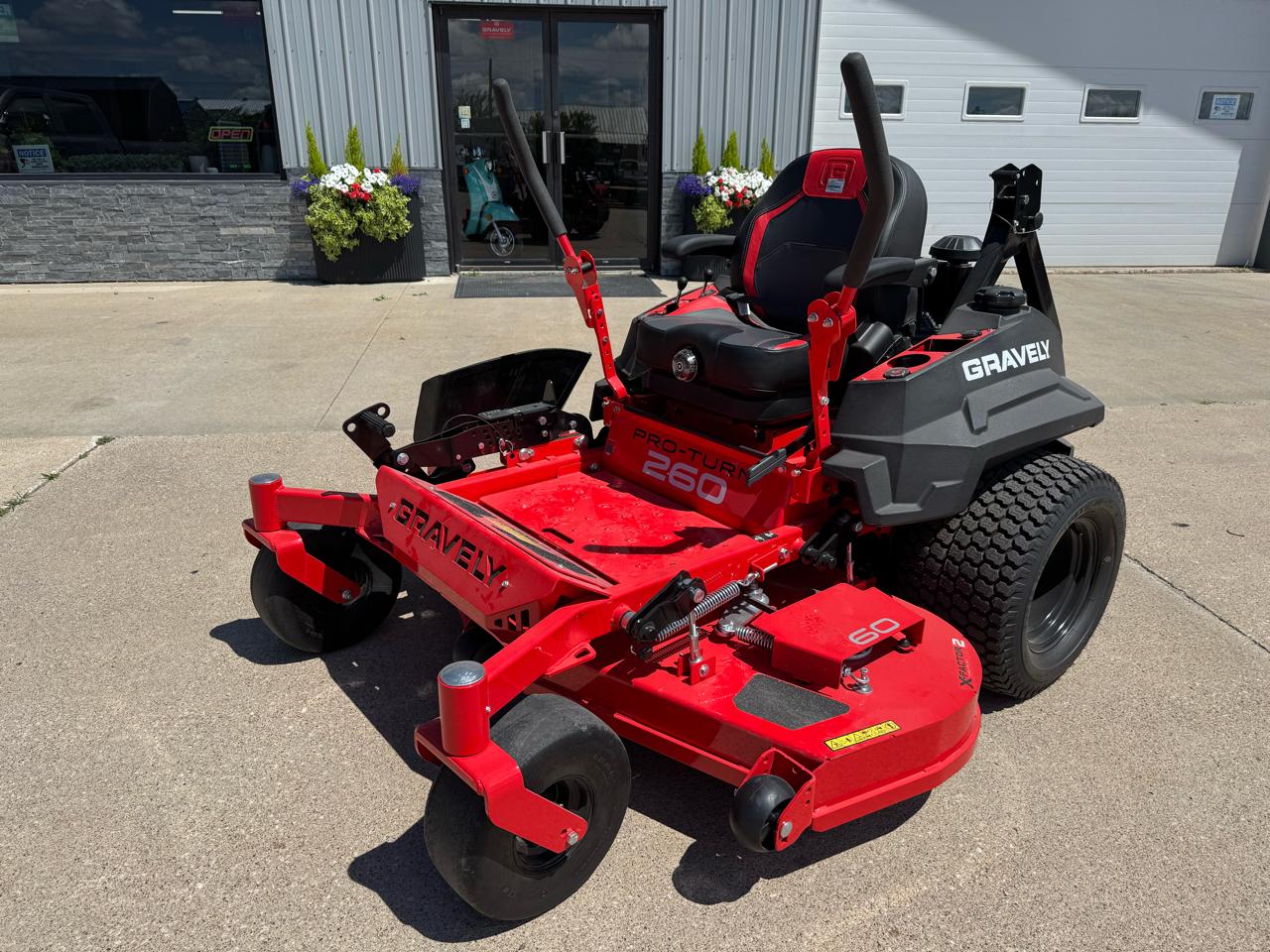 Gravely Pro-Turn  2026