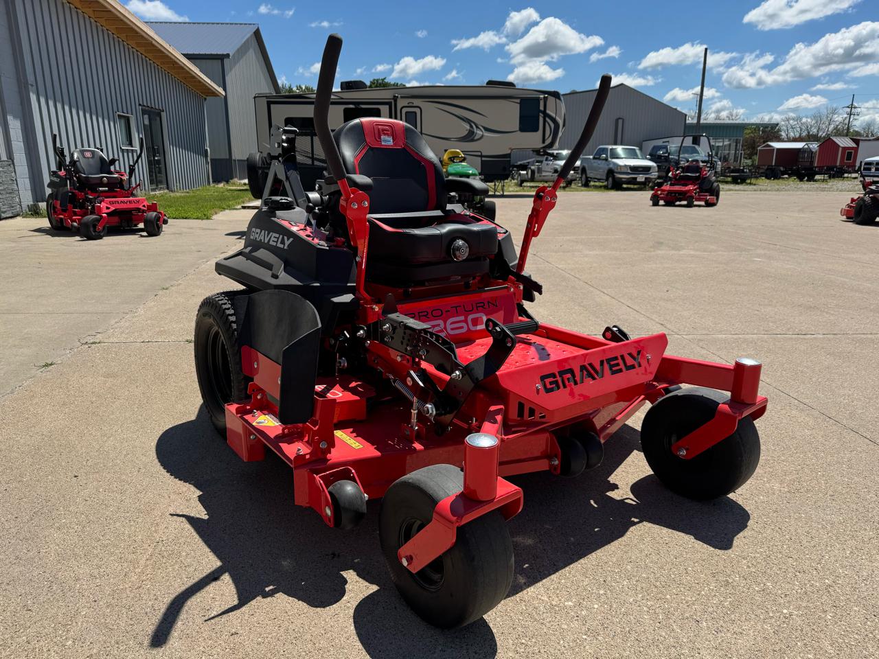 Gravely Pro-Turn  2026