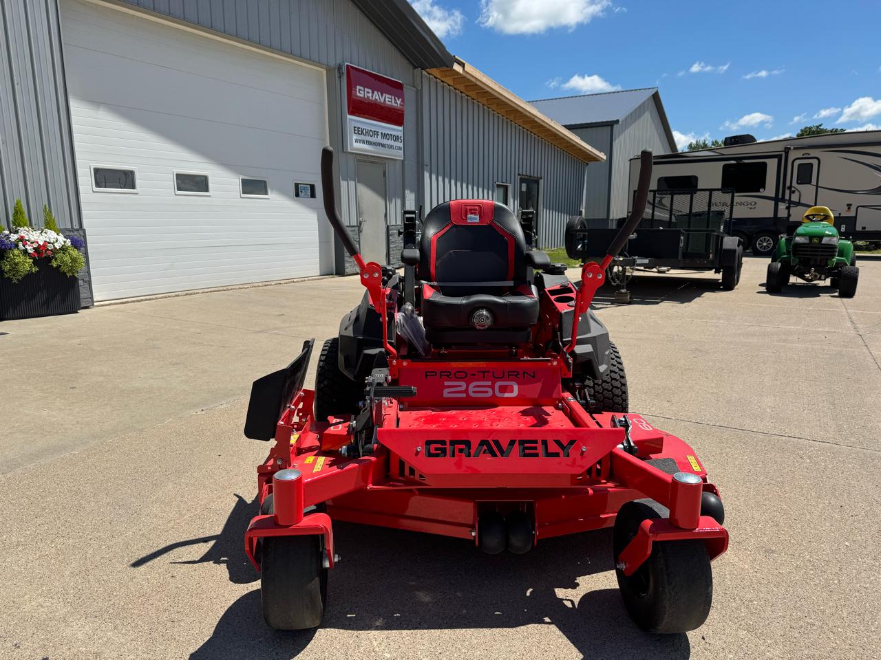 Gravely Pro-Turn  2026