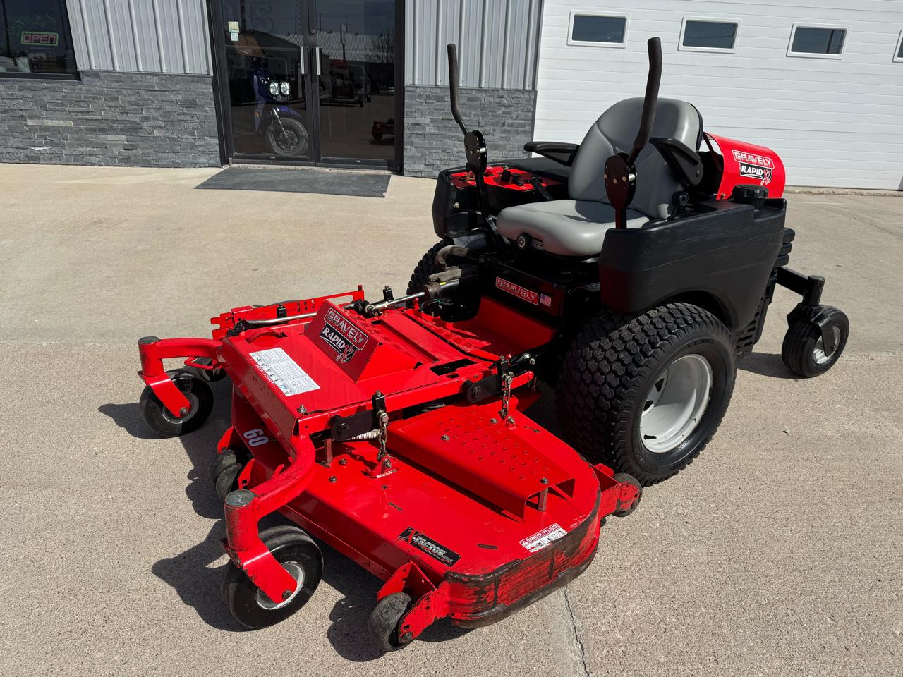 Gravely Pro-Turn  2009