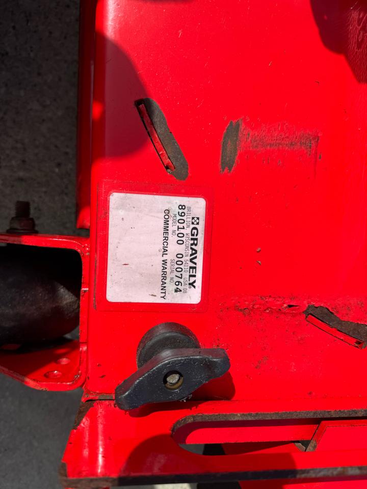 Gravely Pro-Turn  2009