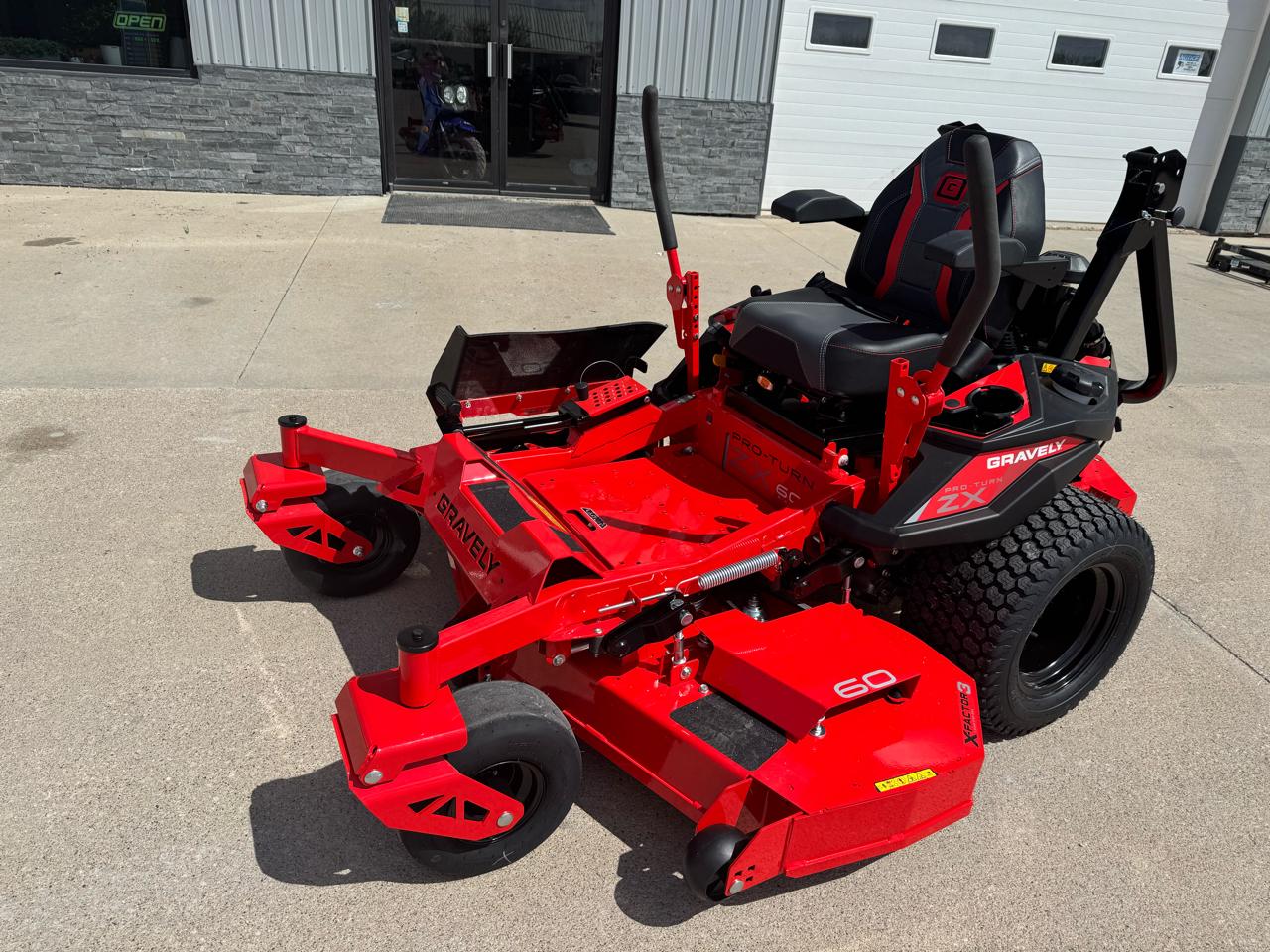 Gravely Pro-Turn  2026