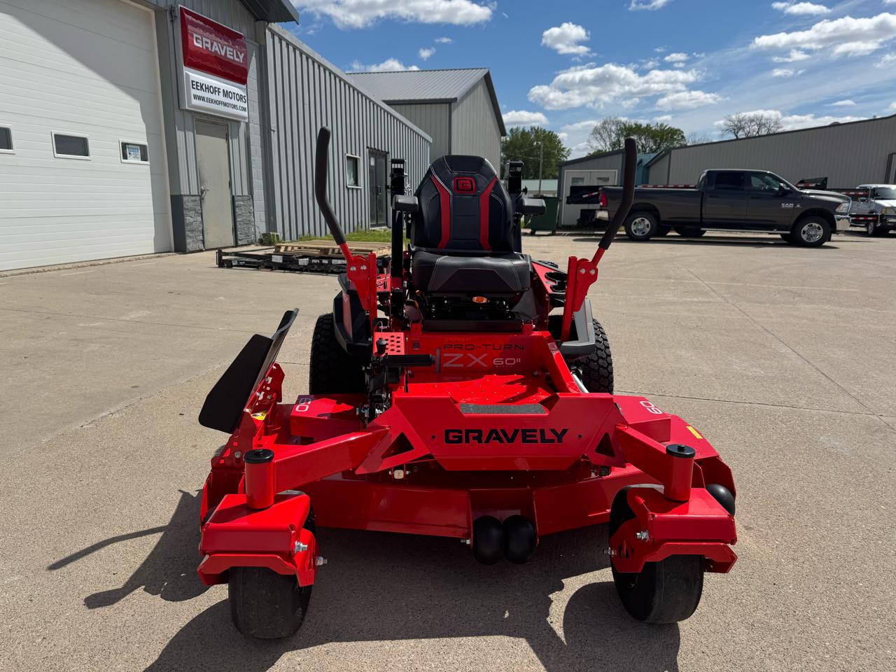 Gravely Pro-Turn  2026