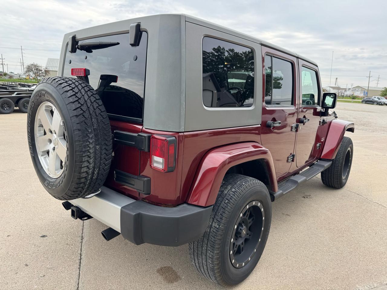 Jeep Wrangler 4WD 4dr Unlimited Sahara 2008