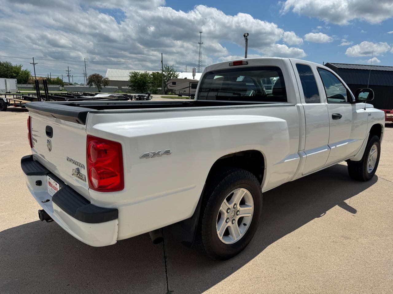 RAM Dakota 4WD Ext Cab Bighorn/Lonestar 2011
