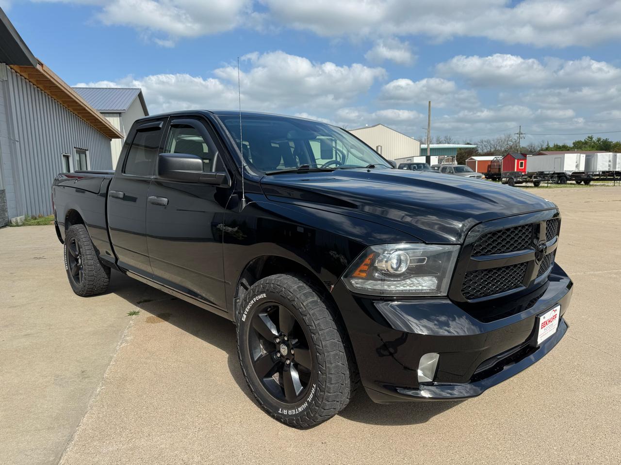 RAM 1500 4WD Quad Cab 140.5" Express 2014