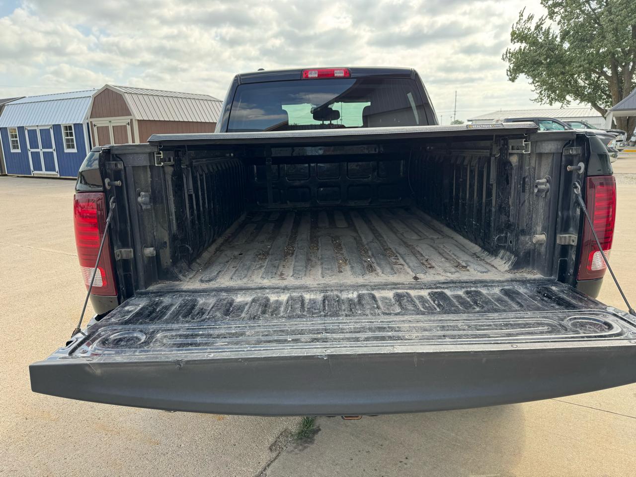 RAM 1500 4WD Quad Cab 140.5" Express 2014