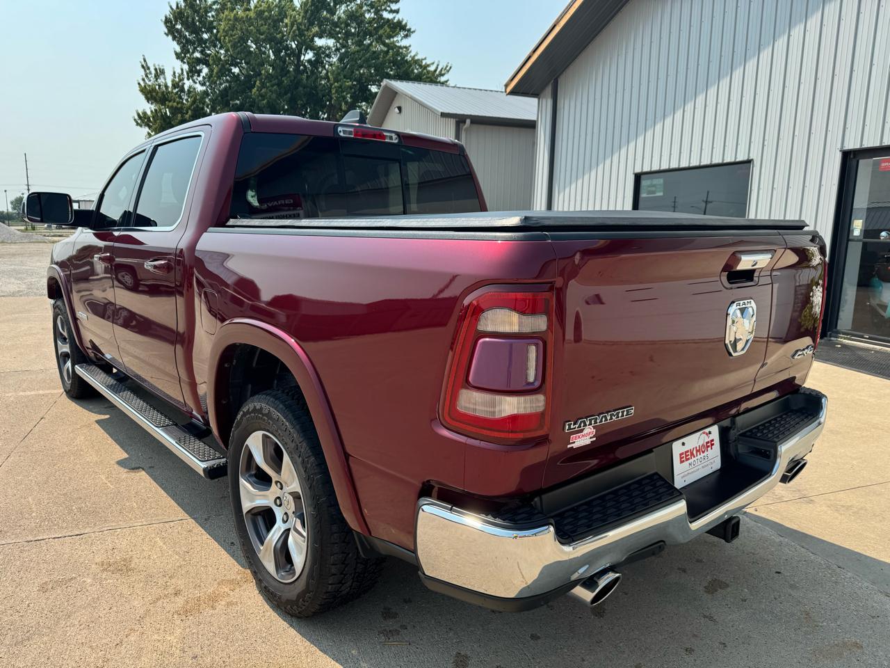 RAM 1500 Laramie 4x4 Crew Cab 5'7" Box 2020