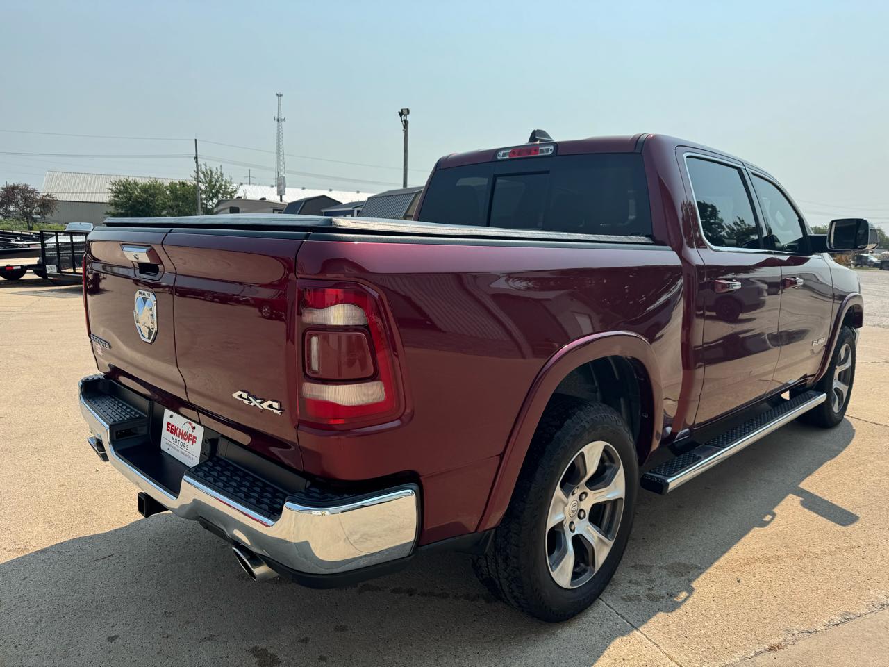 RAM 1500 Laramie 4x4 Crew Cab 5'7" Box 2020