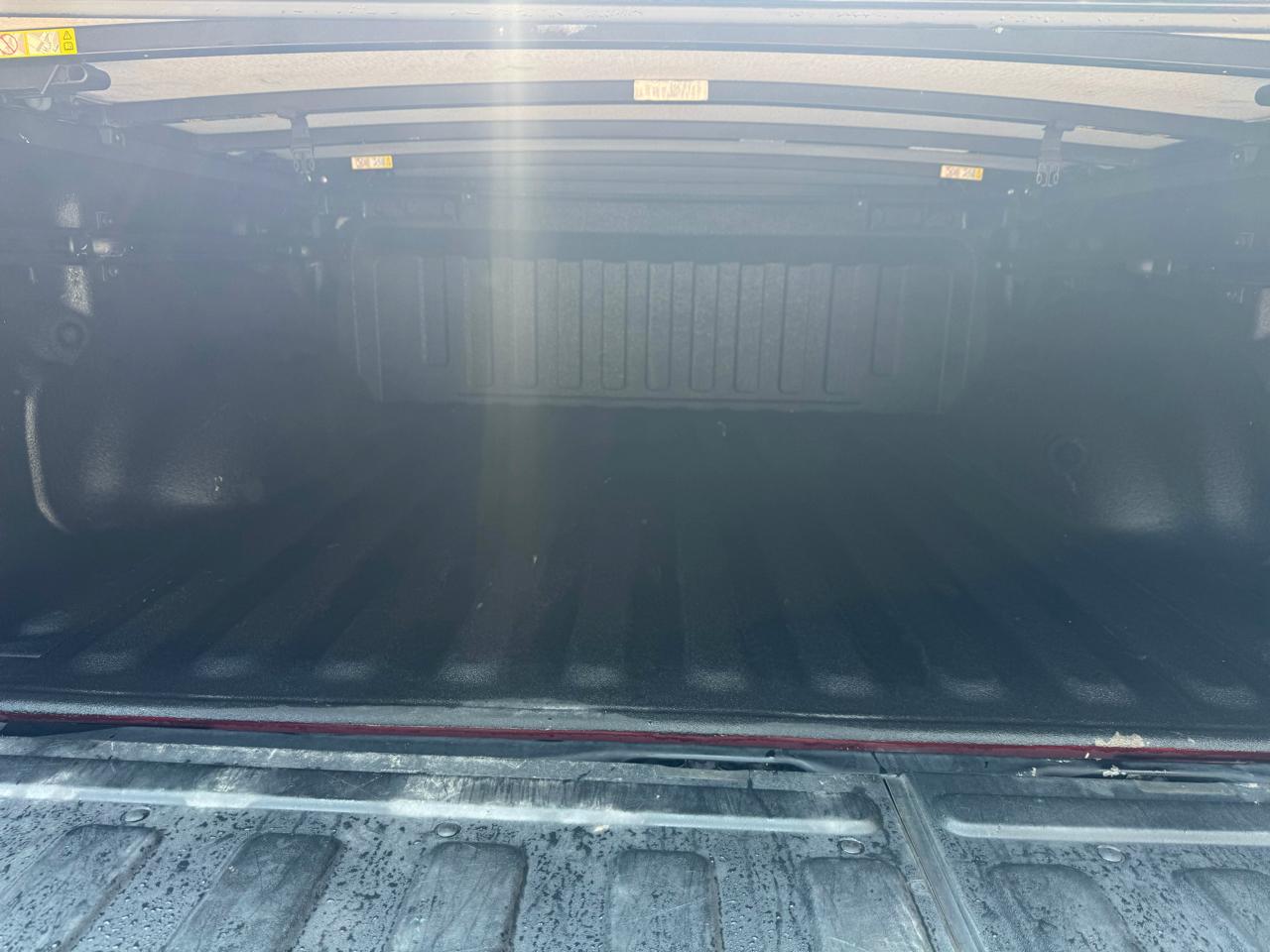 RAM 1500 Laramie 4x4 Crew Cab 5'7" Box 2020
