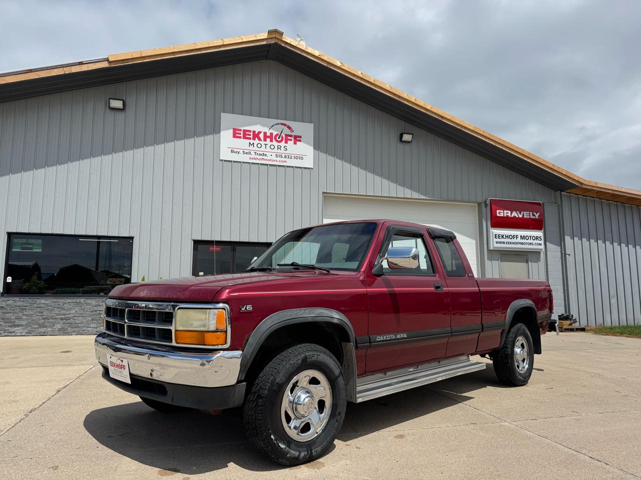 Dodge Dakota Club Cab 131" WB 4WD 1994