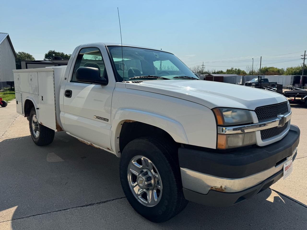 Chevrolet Silverado 2500HD Reg Cab 133" WB LS 2004