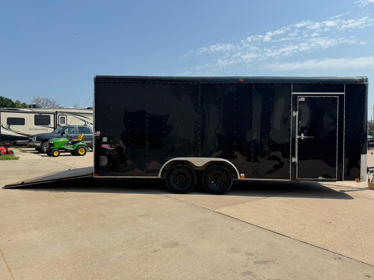 Interstate Trailer  2023