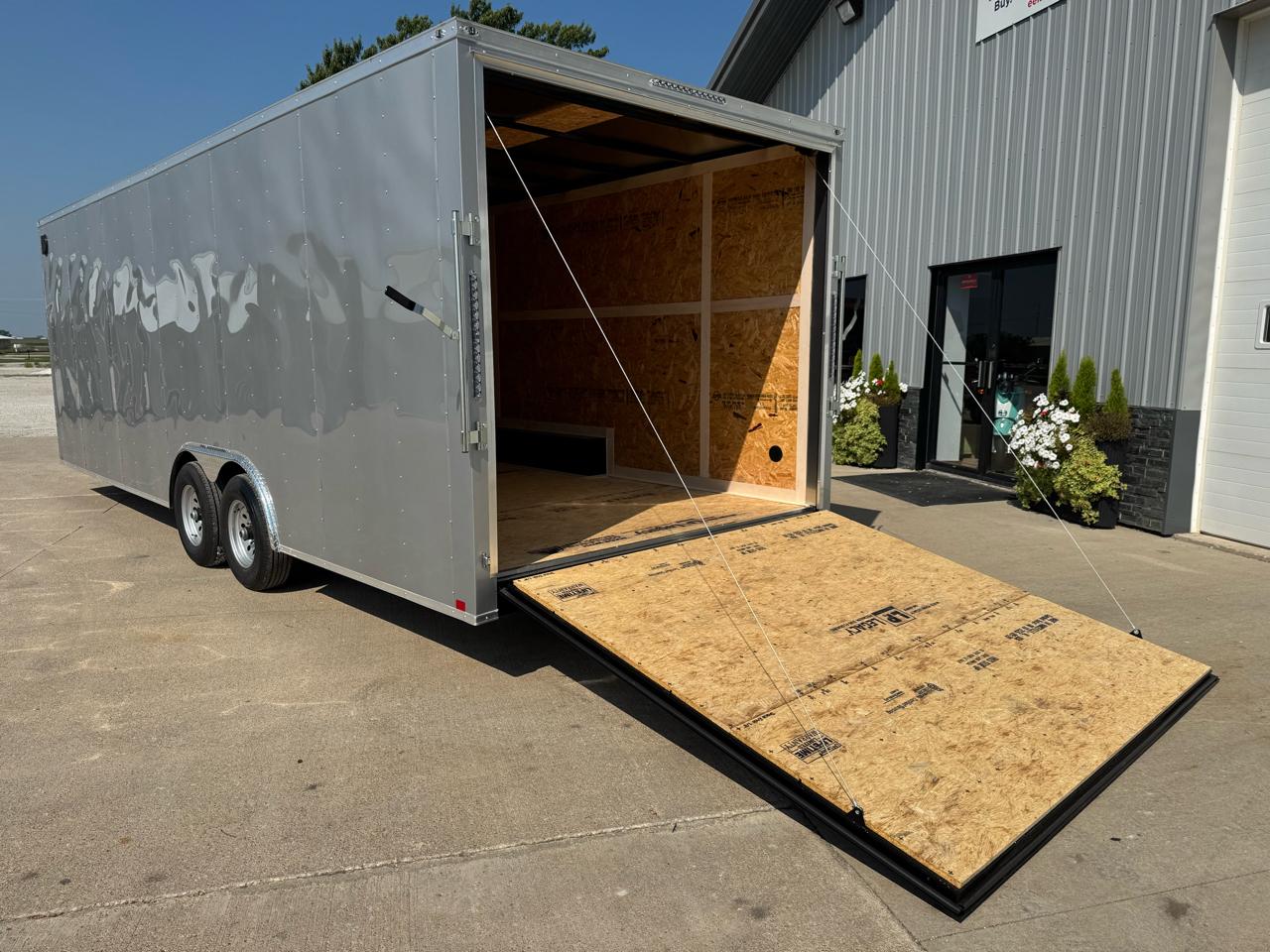 Trailers by Premier 24' Enclosed  2026