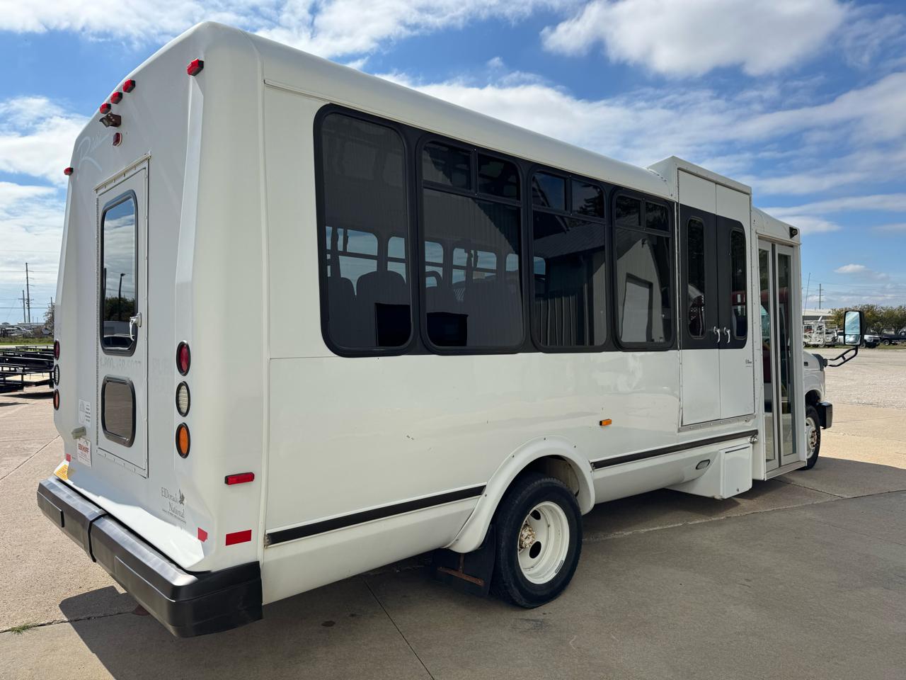 Ford E450  2010