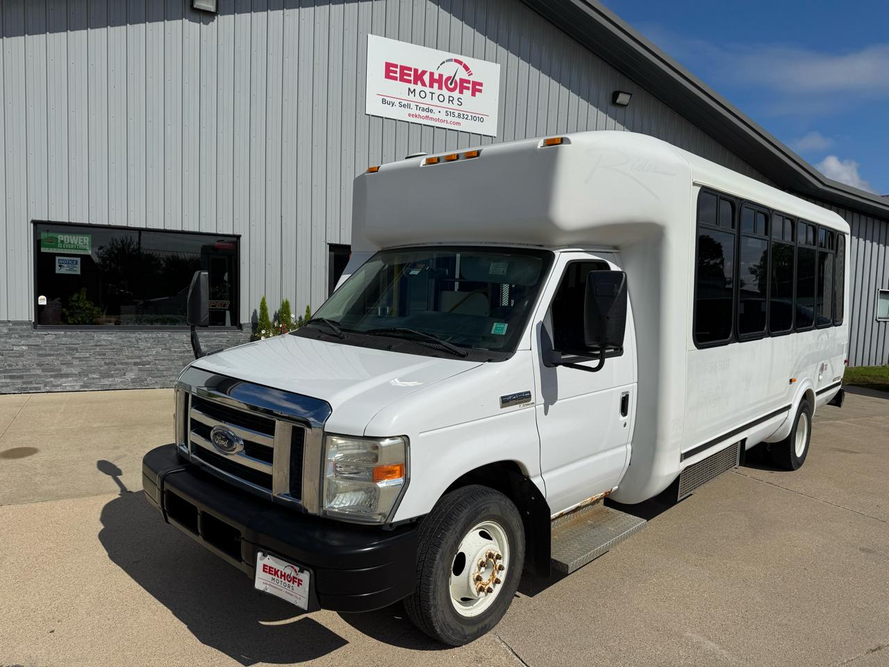 Ford E450  2010