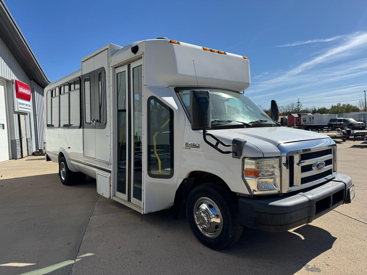 2010 Ford Econoline - Photo 8