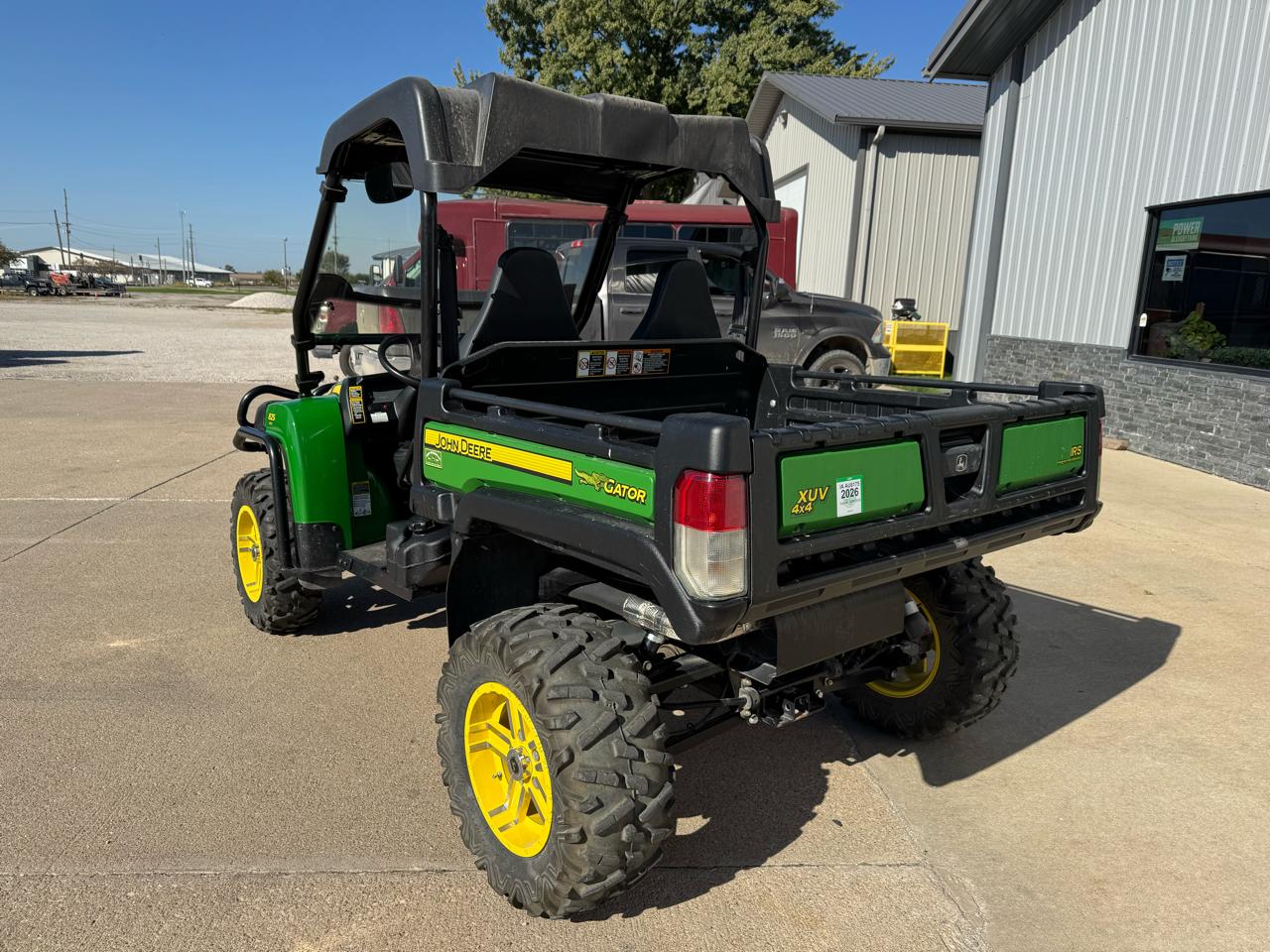 John Deere Gator  2013