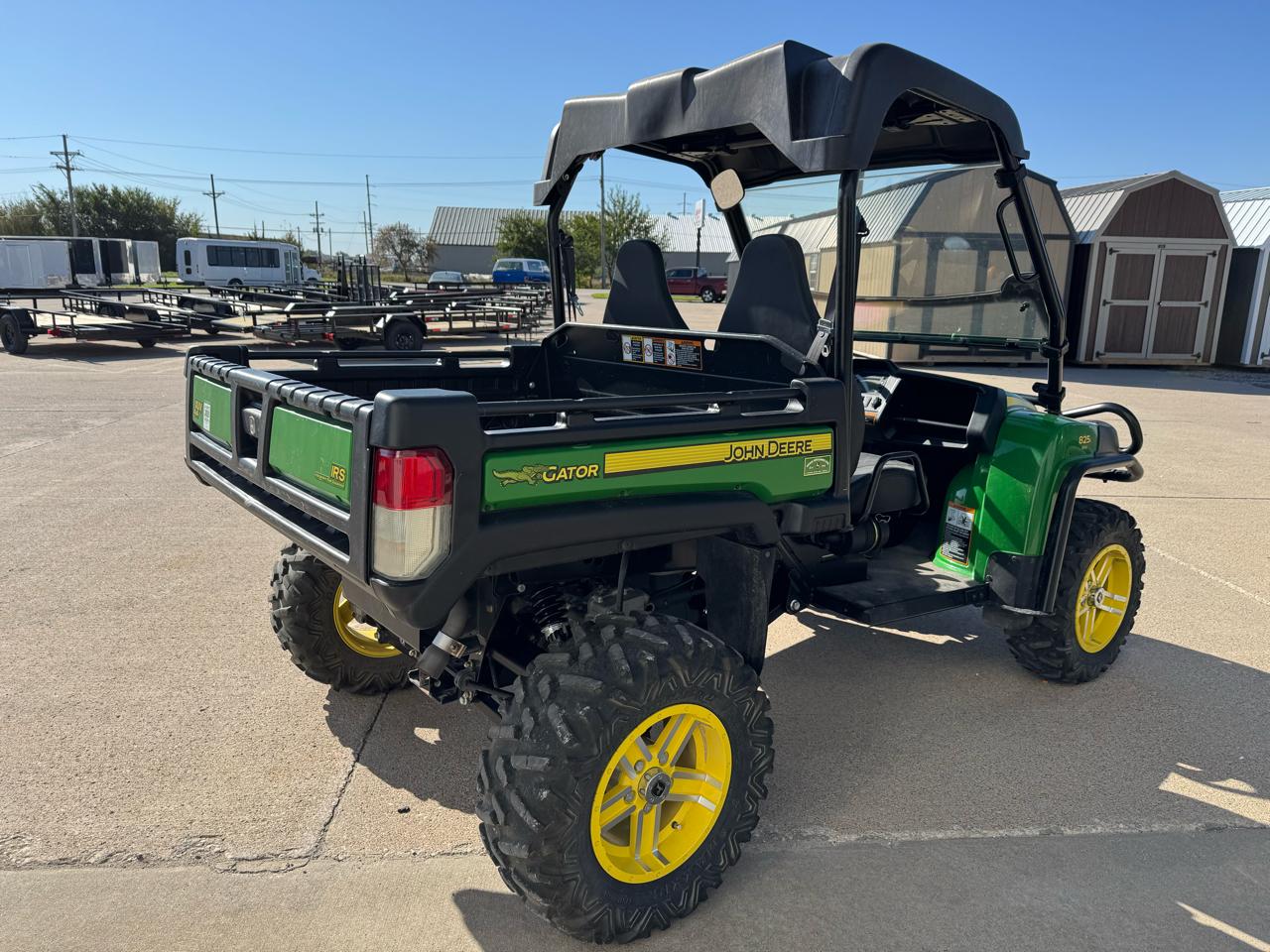 John Deere Gator  2013