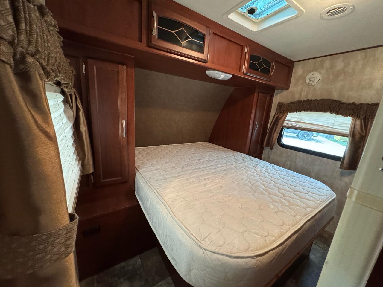 Winnebago Minnie  2014