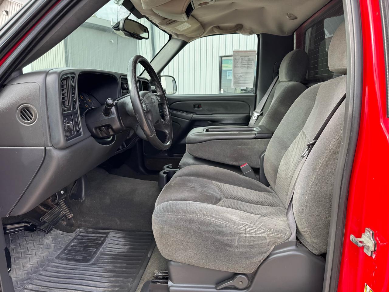 Chevrolet Silverado 1500 Reg Cab 133.0" WB 4WD Z71 2004
