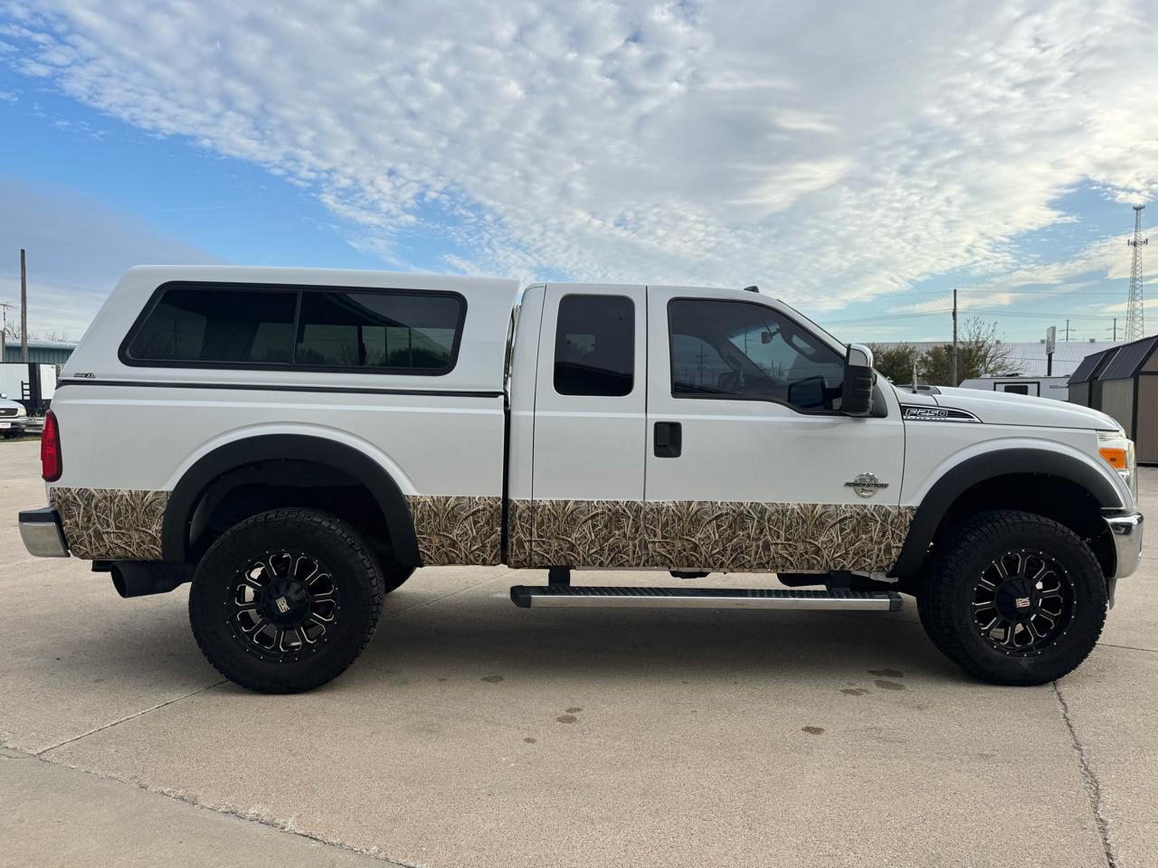 Ford Super Duty F-250 SRW 4WD SuperCab 142" XLT 2016
