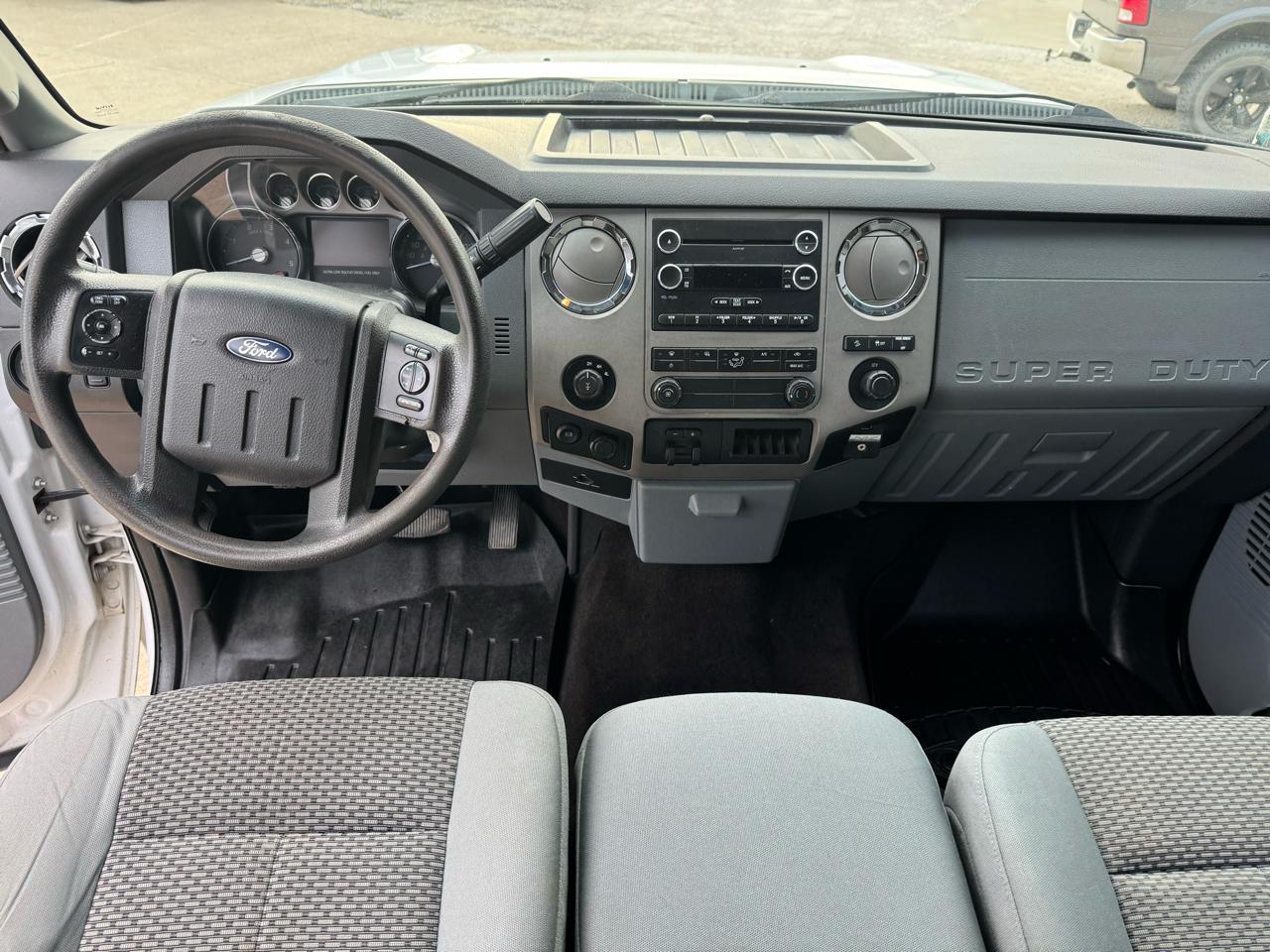 Ford Super Duty F-250 SRW 4WD SuperCab 142" XLT 2016