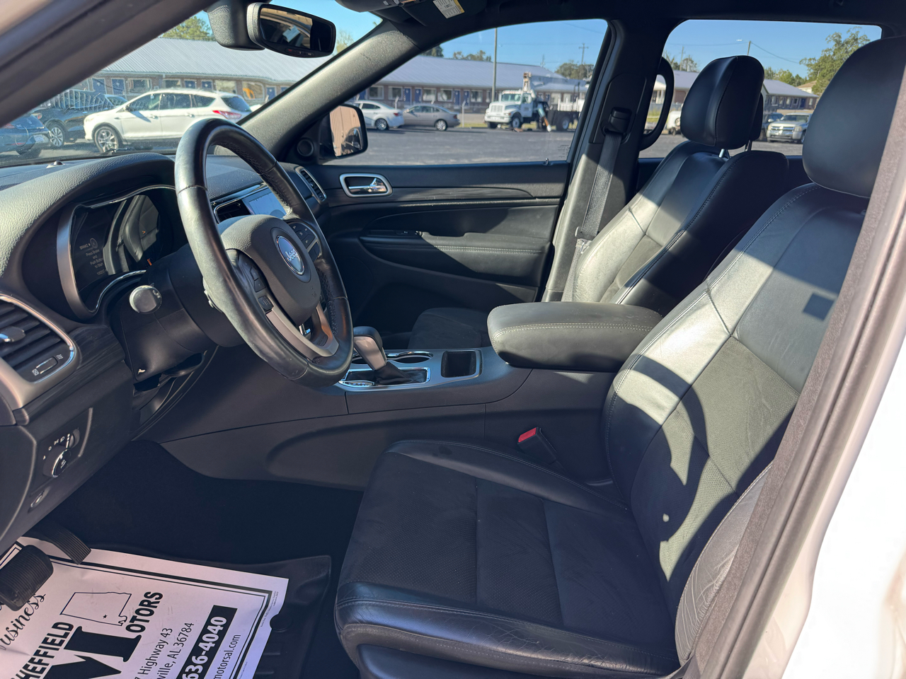 Jeep Grand Cherokee Laredo 2WD 2019 Jeep Grand Cherokee Laredo 2WD 2019