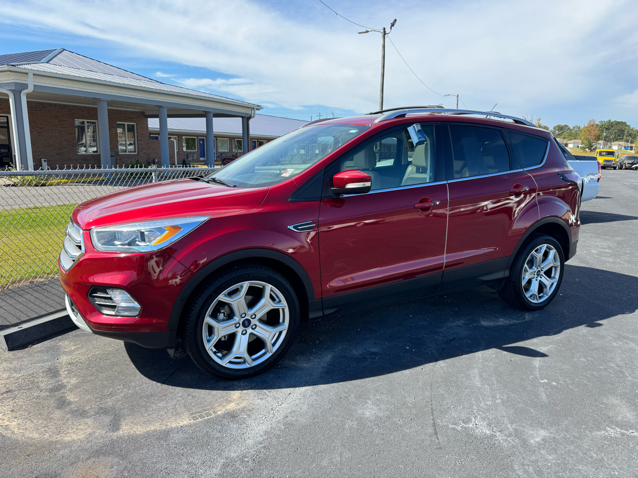 2017 Ford Escape Titanium FWD