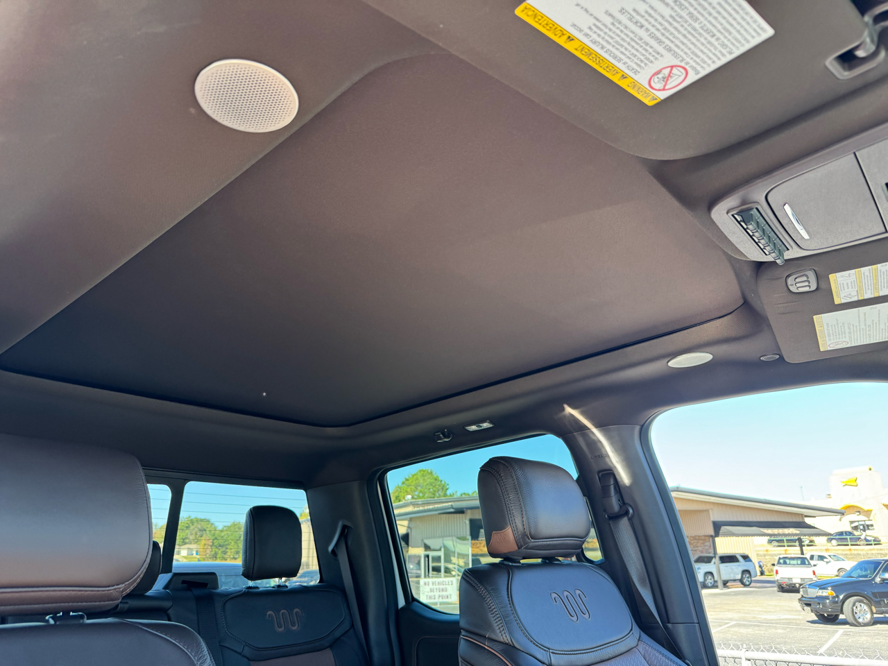 Ford F-250 SD Platinum Crew Cab 4WD 2024