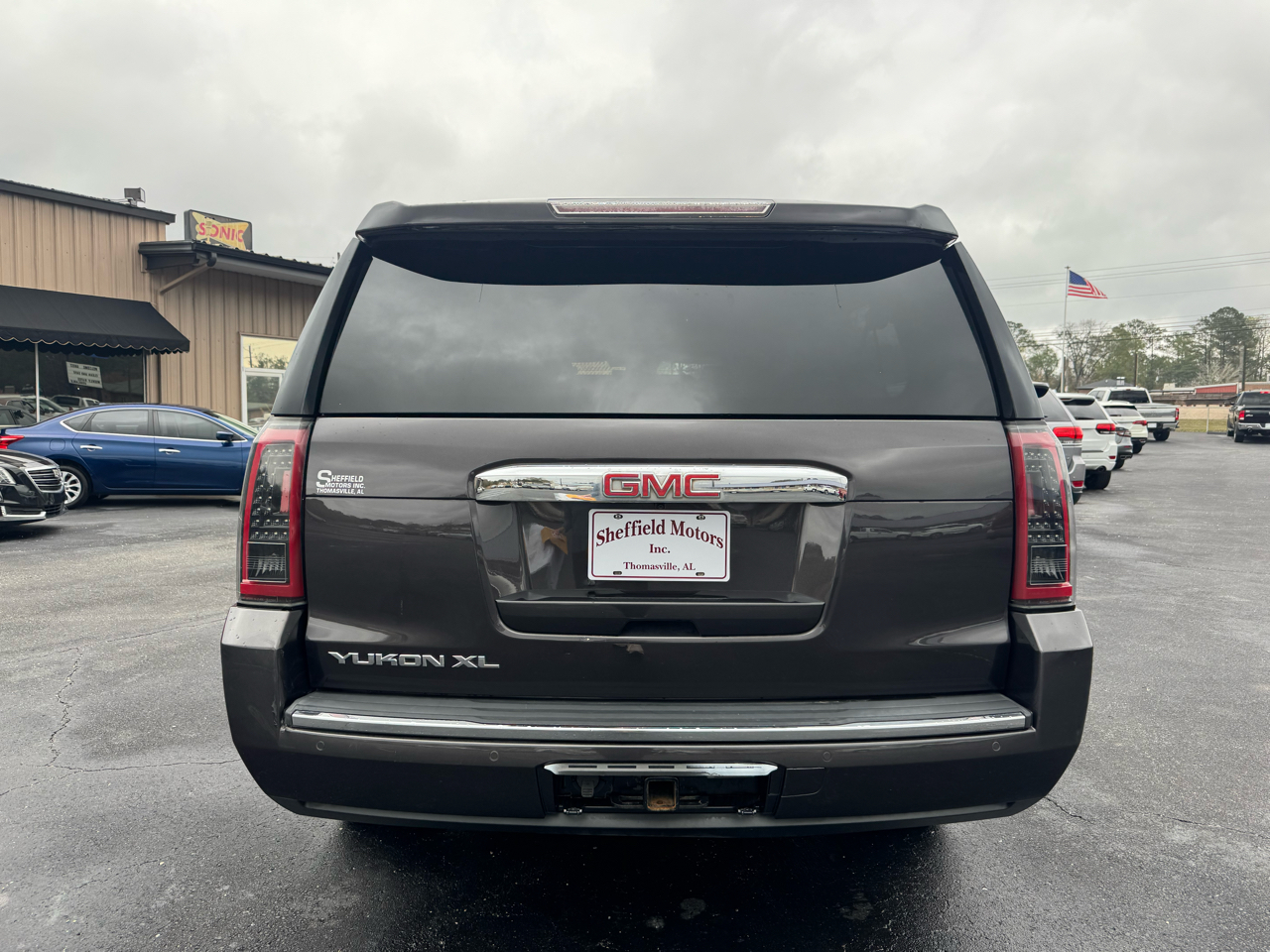 GMC Yukon Denali XL 4WD 2015
