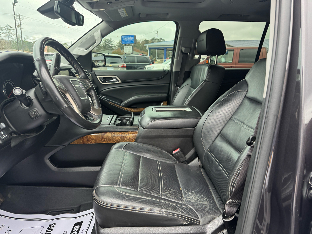 GMC Yukon Denali XL 4WD 2015