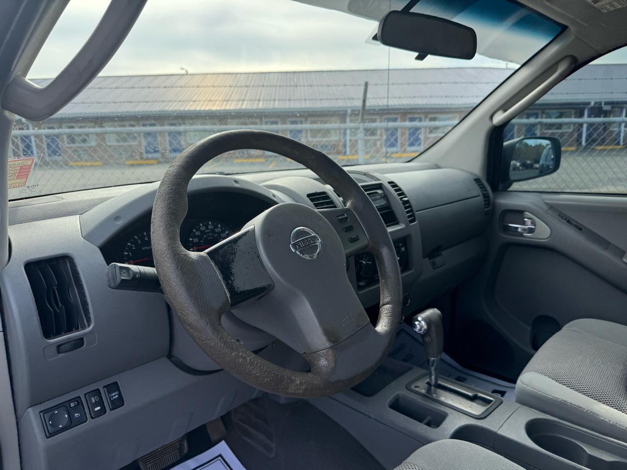 Nissan Frontier LE Crew Cab 2WD 2007