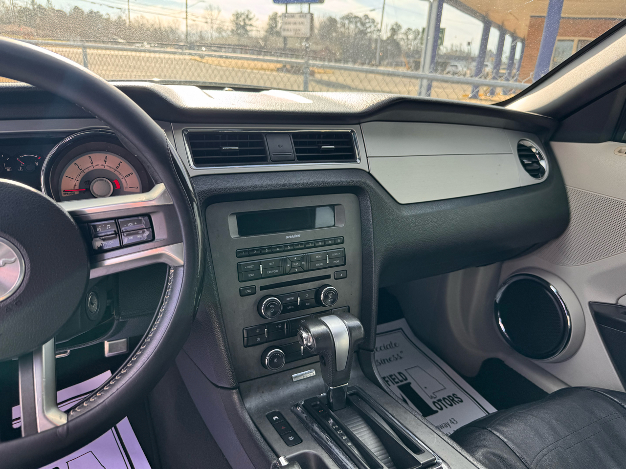 Ford Mustang V6 Convertible 2010