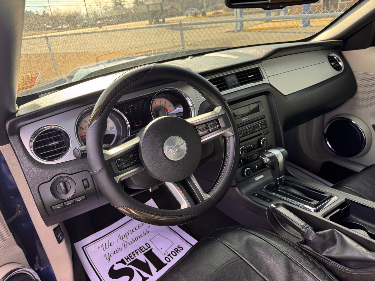 Ford Mustang V6 Convertible 2010