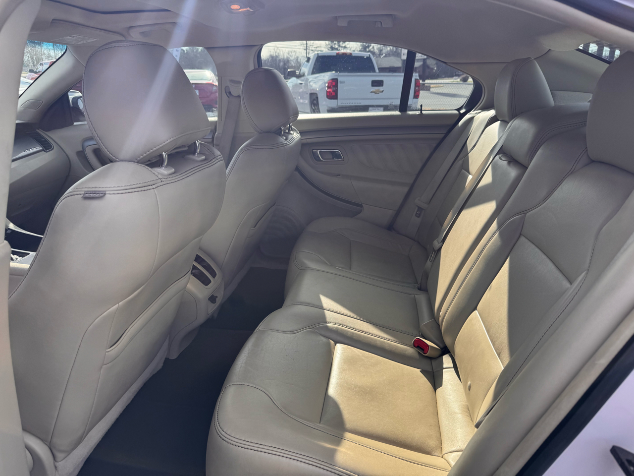 Ford Taurus SEL FWD 2013