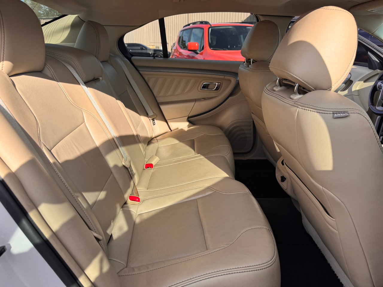 Ford Taurus SEL FWD 2013