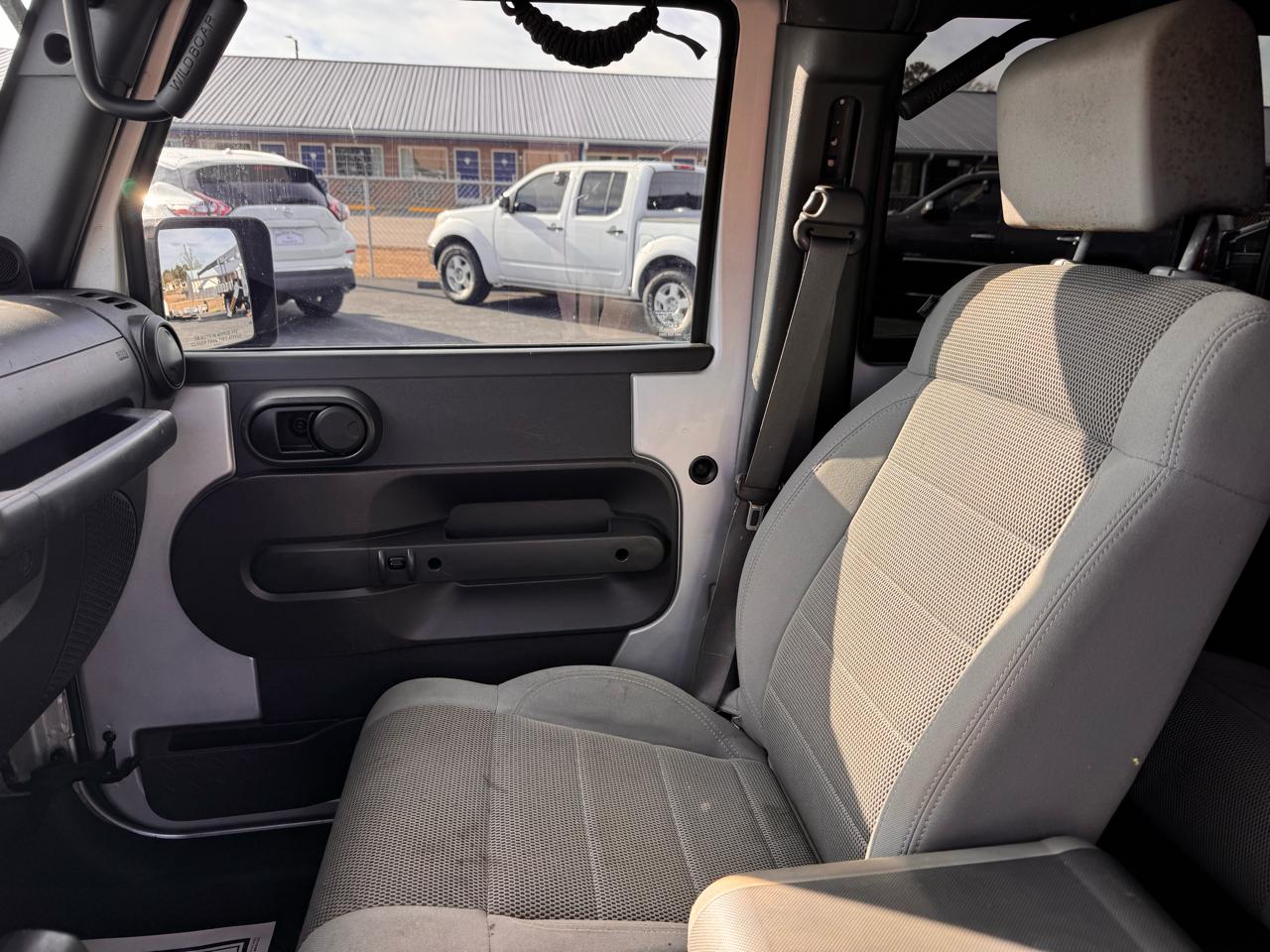 Jeep Wrangler Unlimited Sahara 4WD 2007