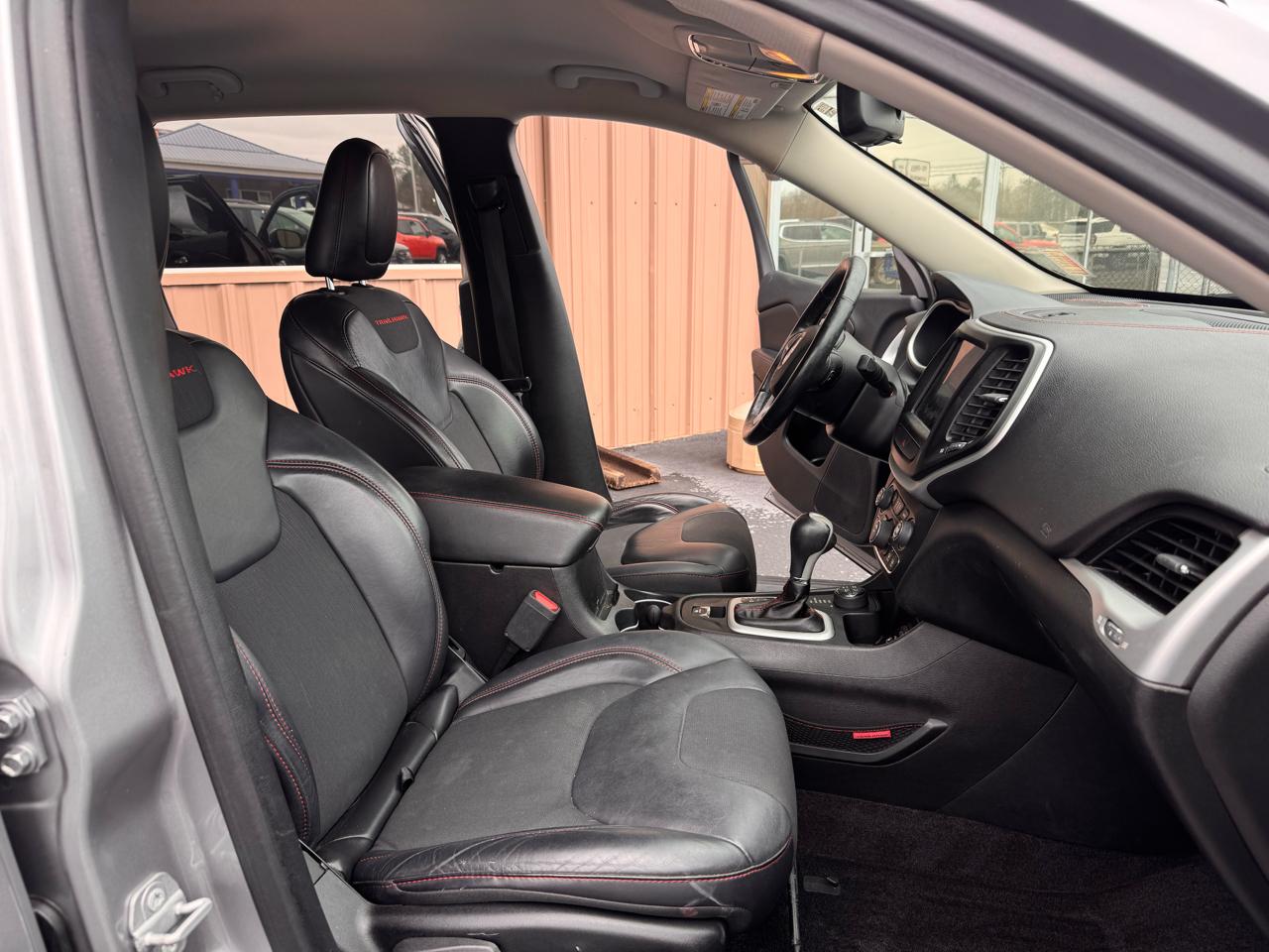 Jeep Cherokee Trailhawk 4WD 2017