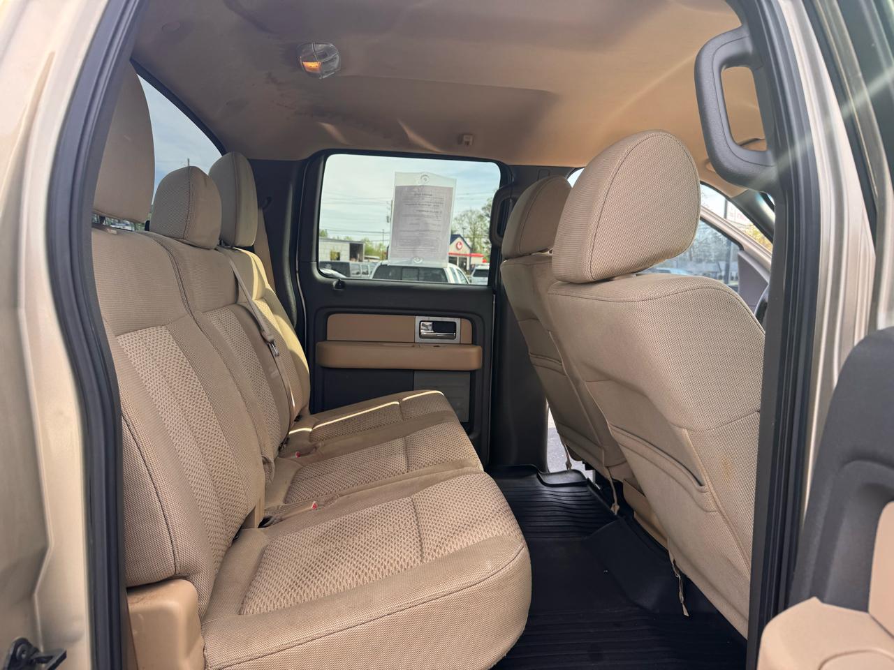 Ford F-150 XL SuperCrew 6.5-ft. Bed 4WD 2011