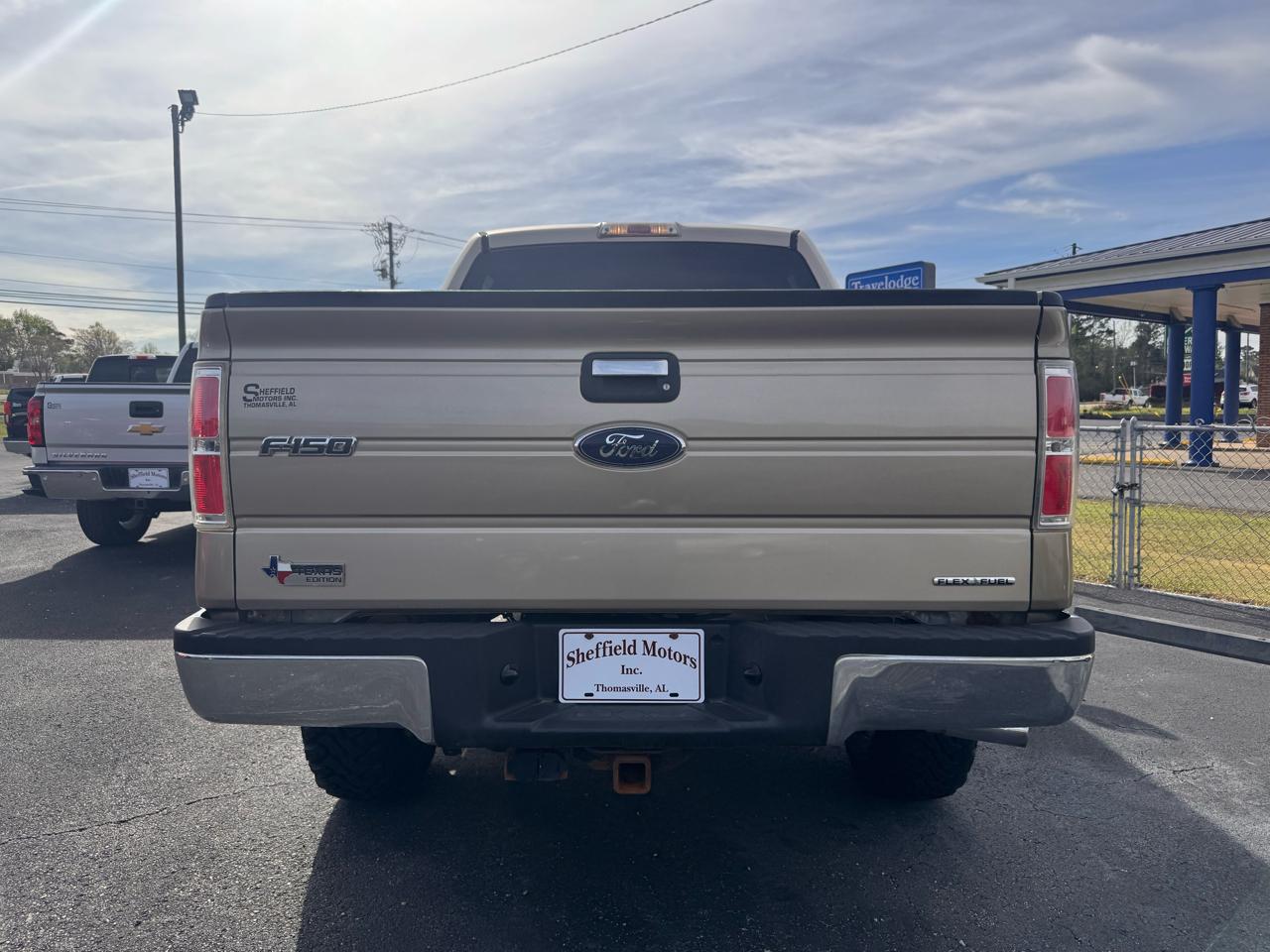 Ford F-150 XL SuperCrew 6.5-ft. Bed 4WD 2011