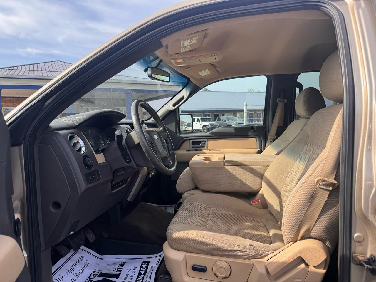 Ford F-150 XL SuperCrew 6.5-ft. Bed 4WD 2011