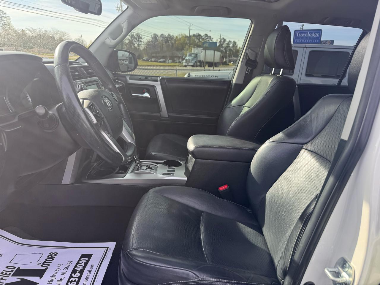 Toyota 4Runner SR5 2WD 2016