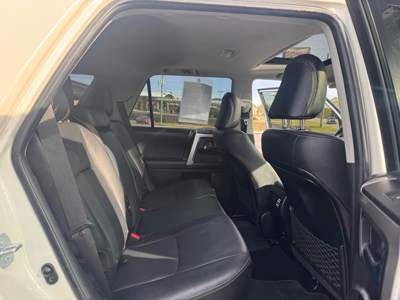 Toyota 4Runner SR5 2WD 2016