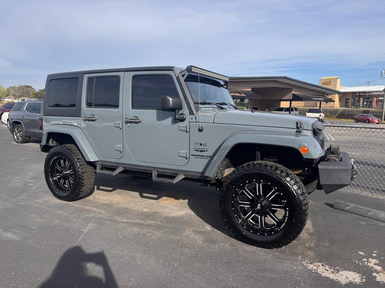 2015 Jeep Wrangler Unlimited Sahara 4WD