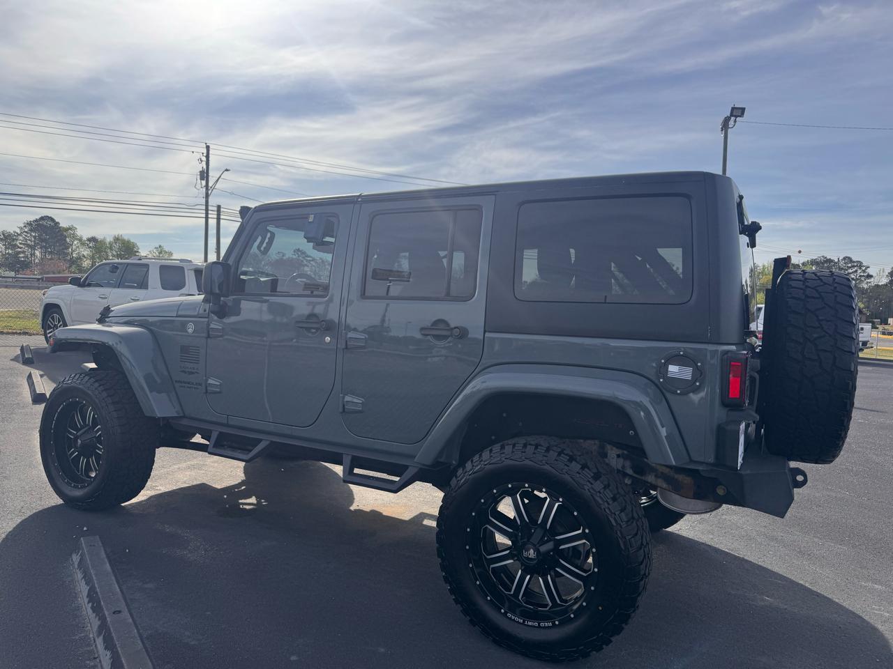 Jeep Wrangler Unlimited Sahara 4WD 2015