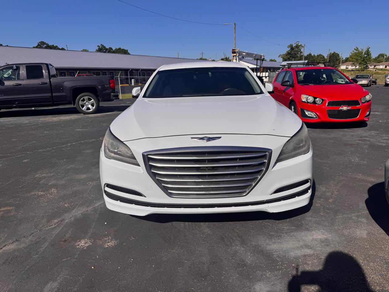 Hyundai Genesis 4dr Sdn V6 3.8L RWD 2015
