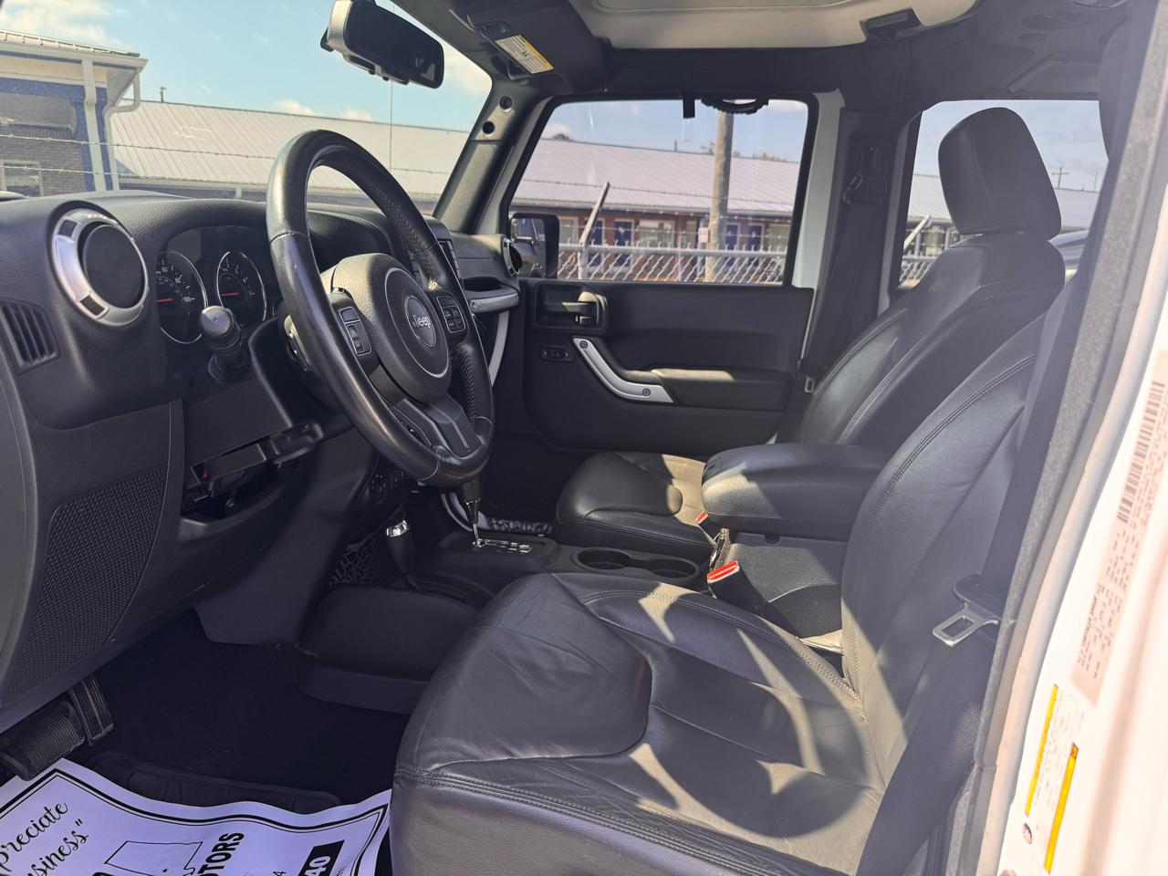 Jeep Wrangler 4WD 4dr Sahara 2015