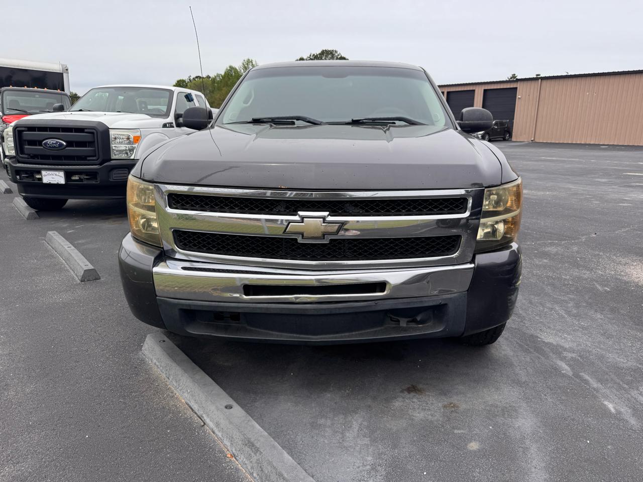 Chevrolet Silverado 1500 2WD Crew Cab 143.5" LT 2010