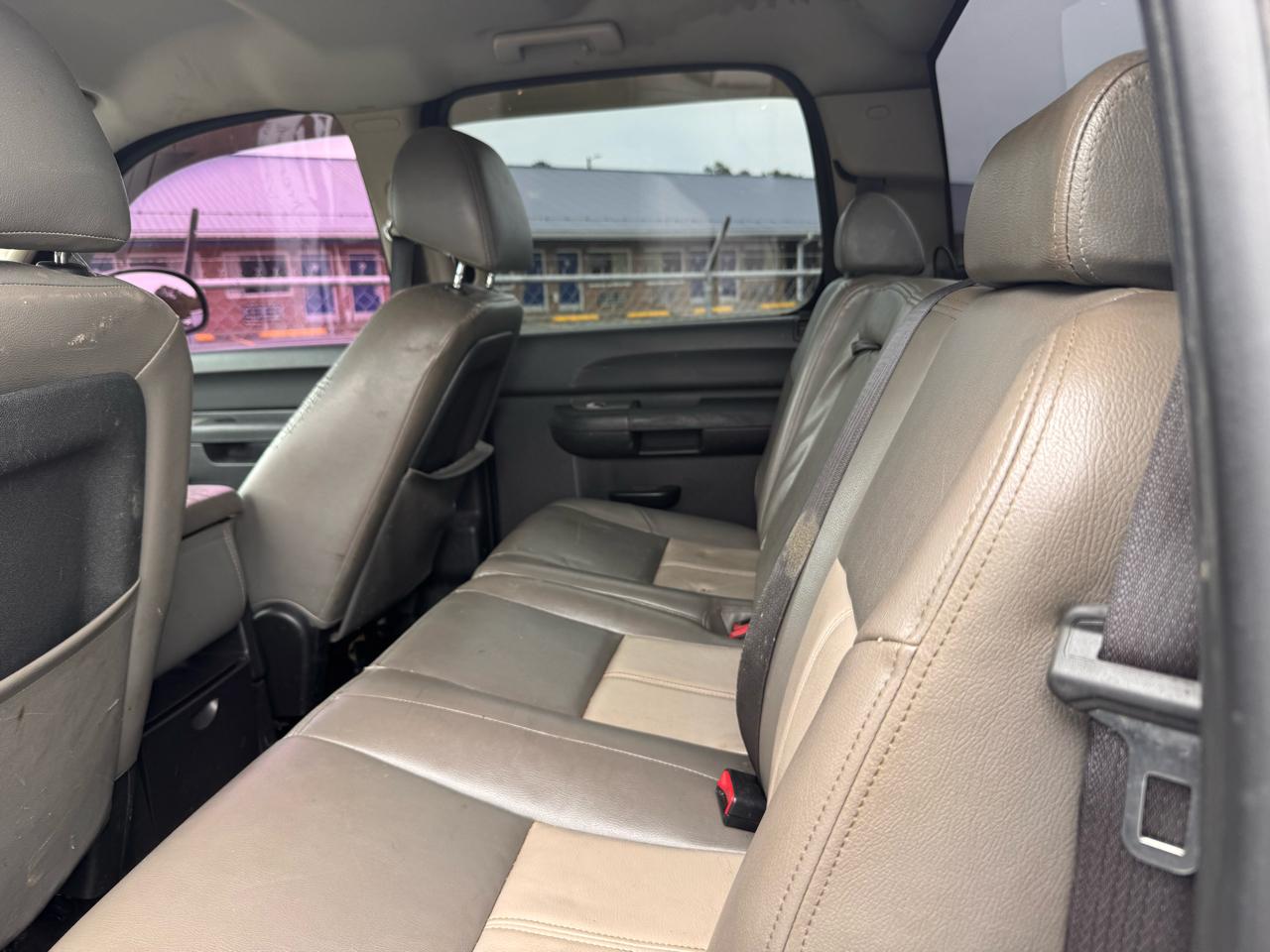 Chevrolet Silverado 1500 2WD Crew Cab 143.5" LT 2010